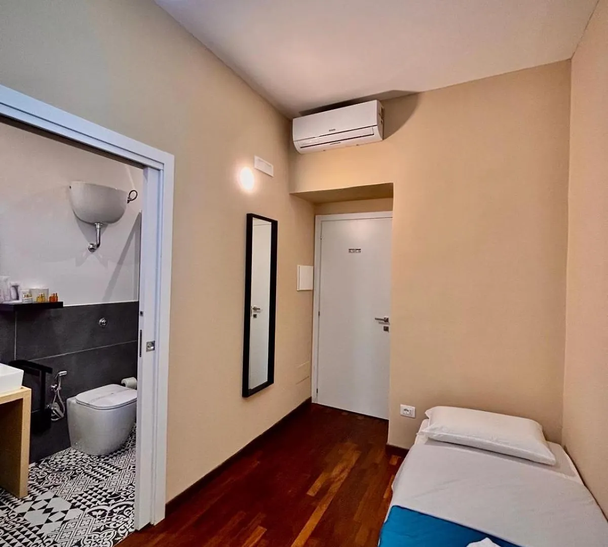 Bed & Breakfast Le Vie Di San Pietro Guest House Rome