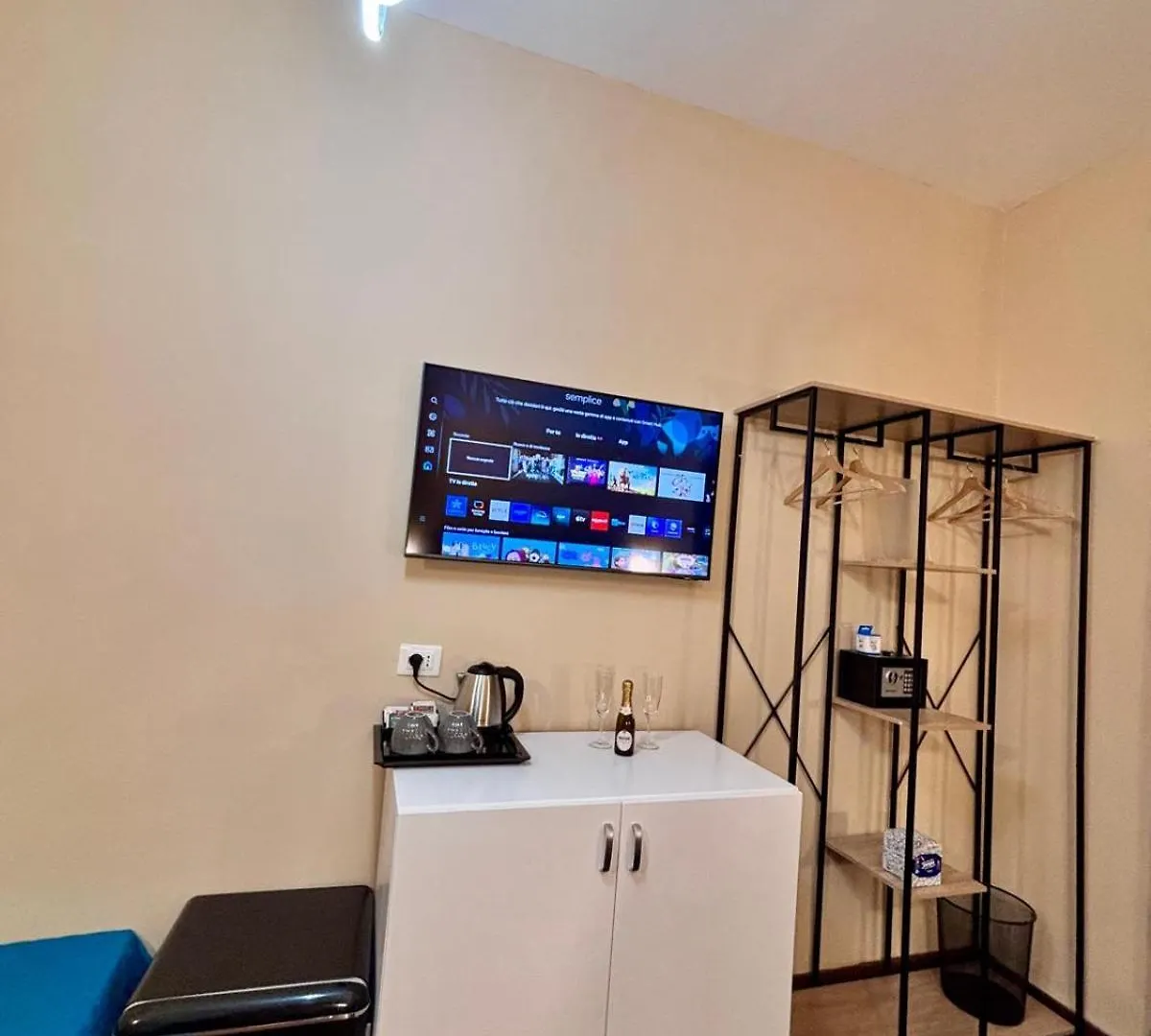 Le Vie Di San Pietro Guest House Rome 0*,